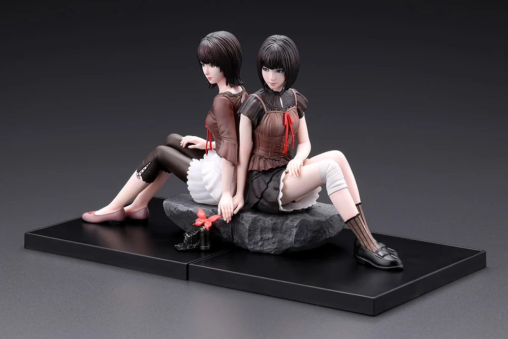 ฟิกเกอร์ Mio และ Mayu จาก FATAL FRAME II: Crimson Butterfly REMAKE 3 FATAL FRAME II