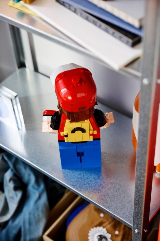 เรดตัวใหญ่มาแล้ว! LEGO เทรนเนอร์ Pokémon