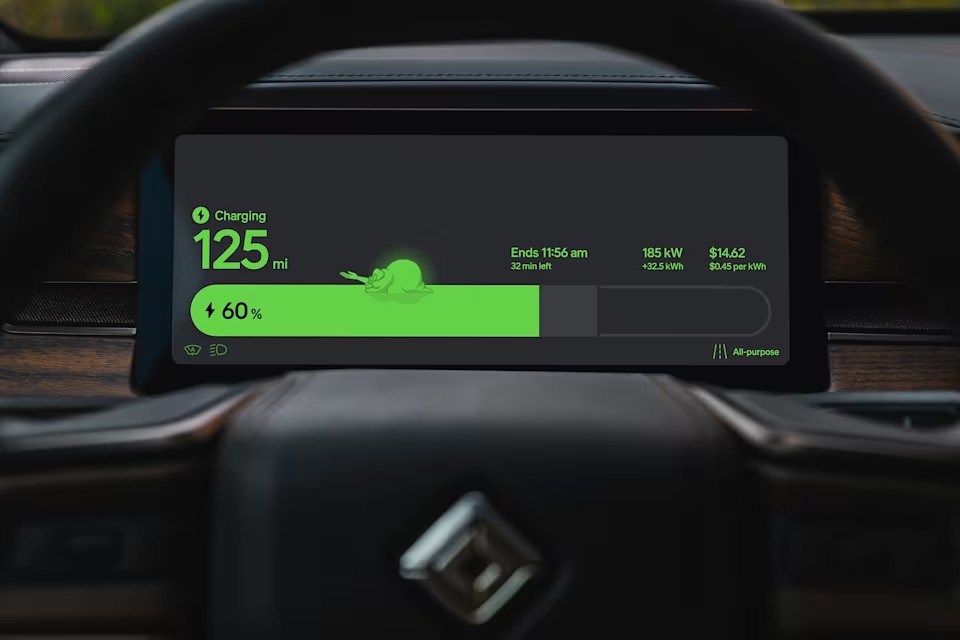 Rivian แปลงรถไฟฟ้าเป็นรถ Ghostbusters รับฮาโลวีน!